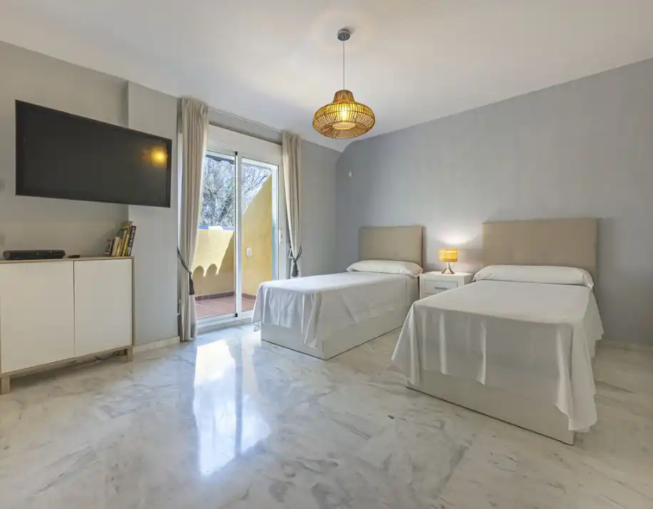 Wohnung mit Terrasse zum Verkauf in Río Real - Los Monteros, imagen 20