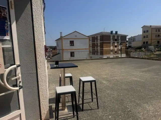 Terrassa de Local en venda en Tapia de Casariego amb Moblat