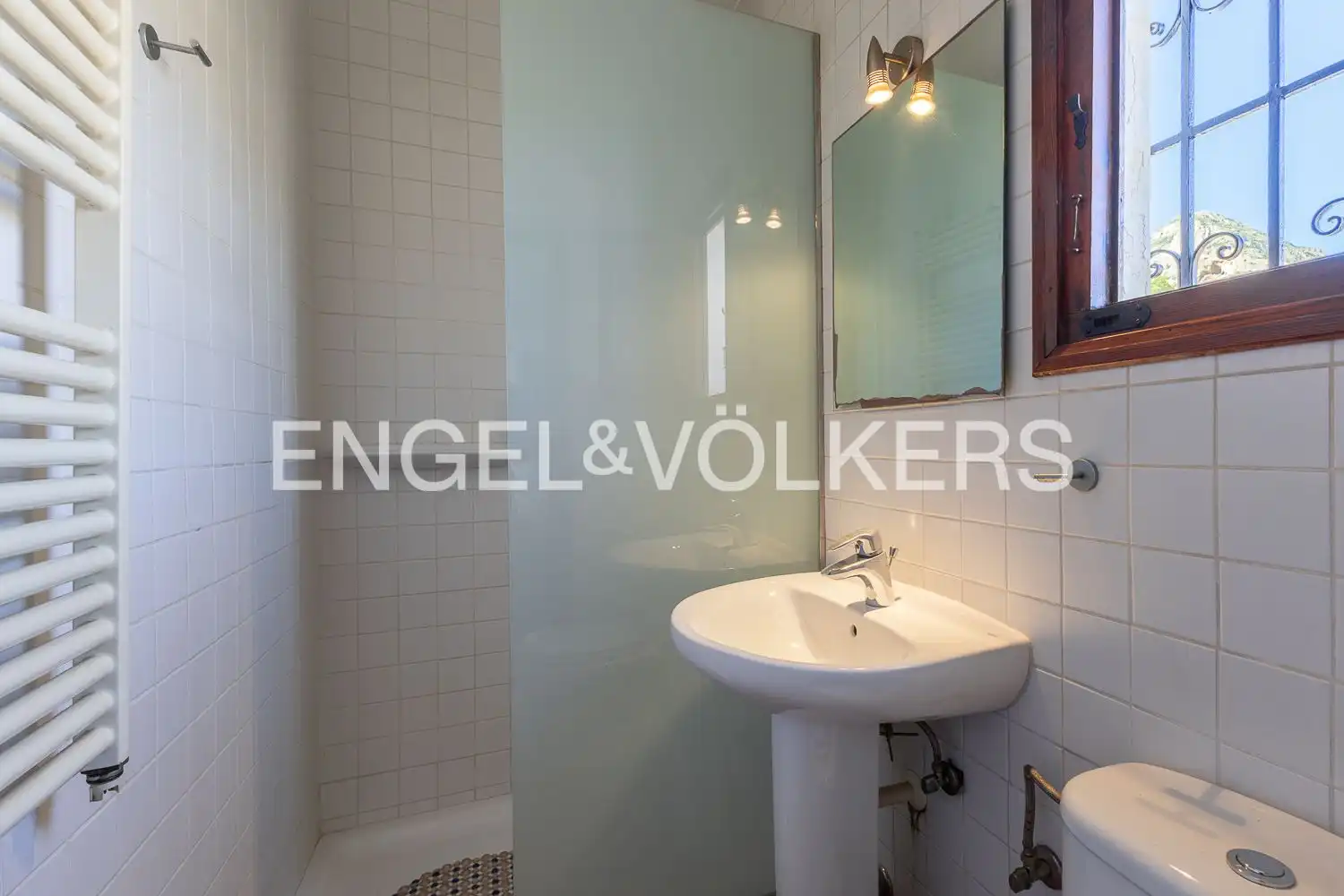 Bathroom of Houses for sale in Jávea / Xàbia  with Air Conditioner, Heating and Private garden