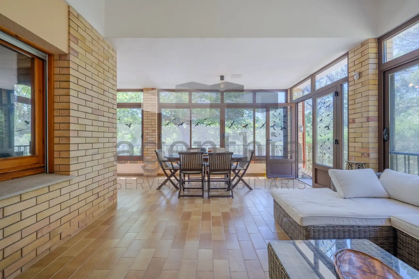 Terrace of Houses for sale in Quart  with Air Conditioner, Heating and Terrace