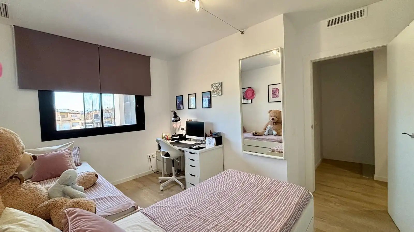 Habitación de Casa adosada en venta en Torre-Pacheco con Aire acondicionado, Calefacción y Terraza