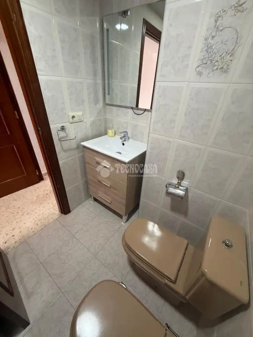 Bathroom of Attic for sale in Alicante / Alacant  with Air Conditioner and Terrace
