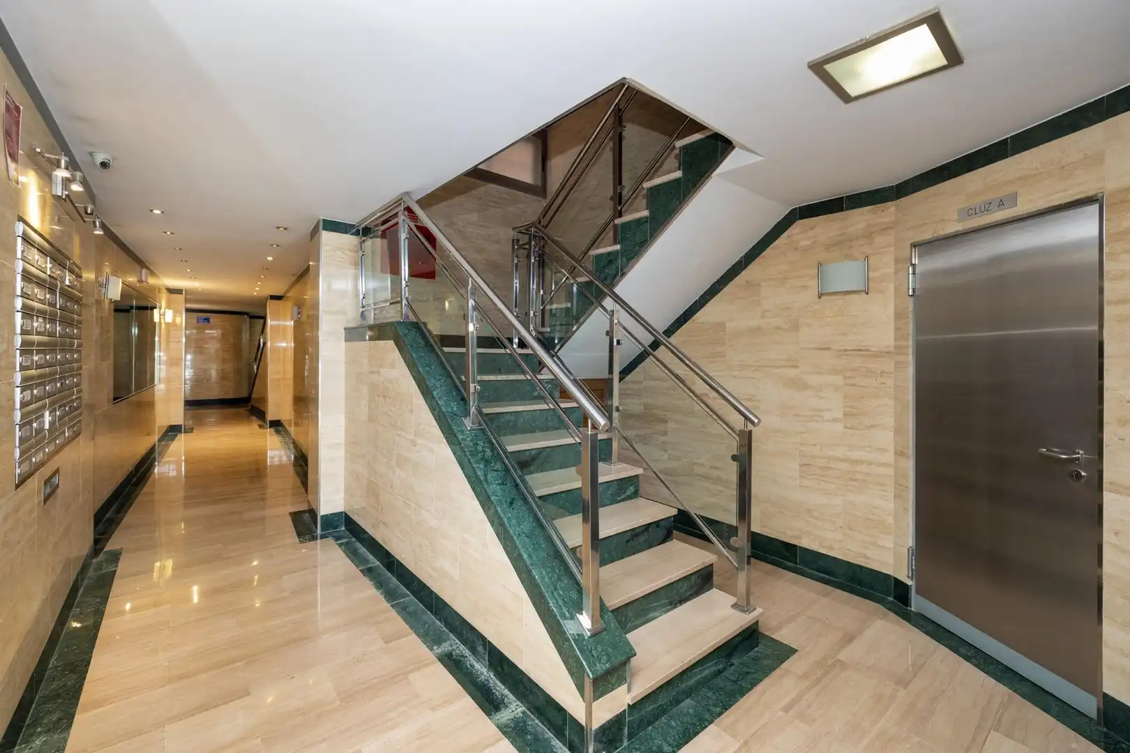 Piso en venta en Granada con Aire acondicionado, Calefacción y Terraza