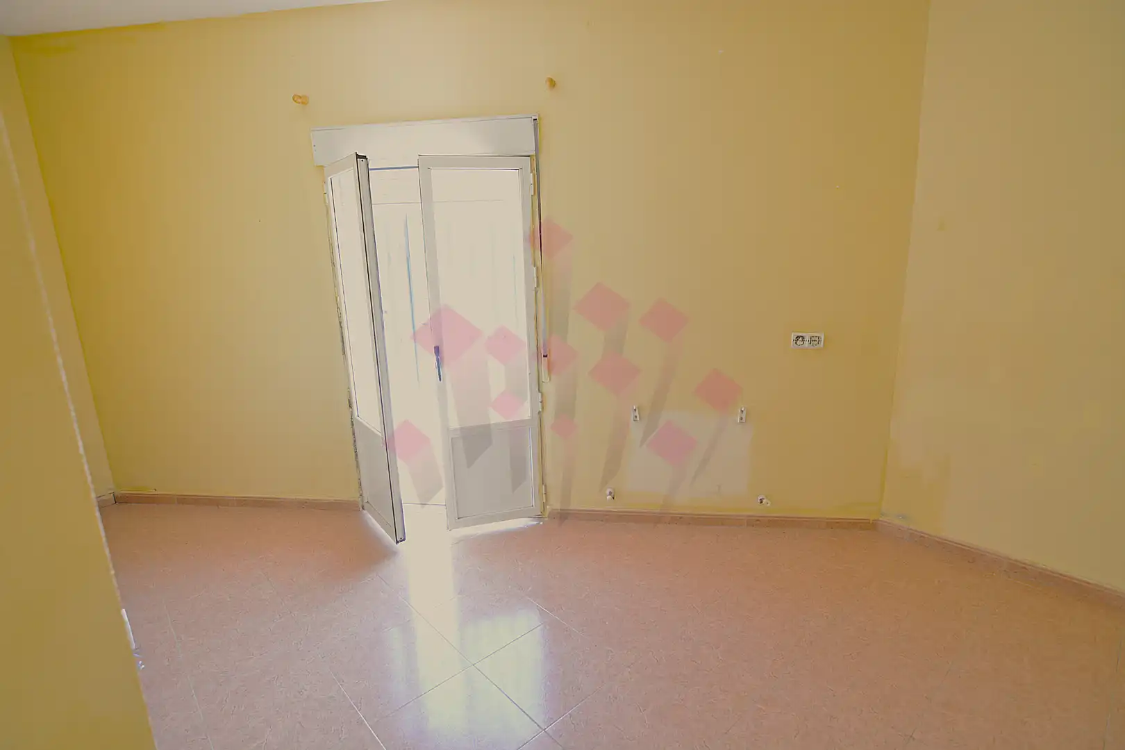 Houses for sale in Daimiel  with Storage room and Swimming Pool