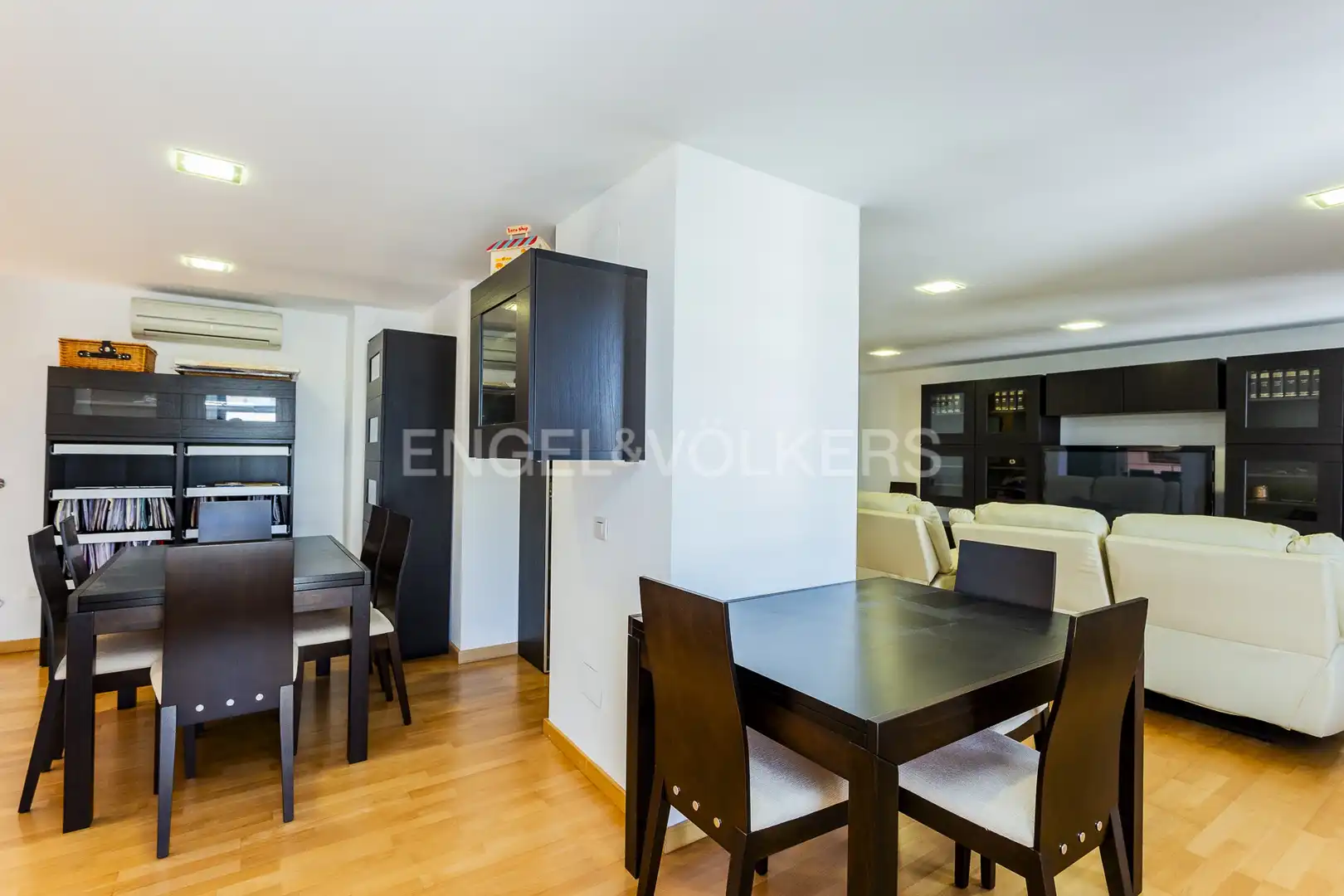 Attic for sale in Olof Palme, Vilamarina
