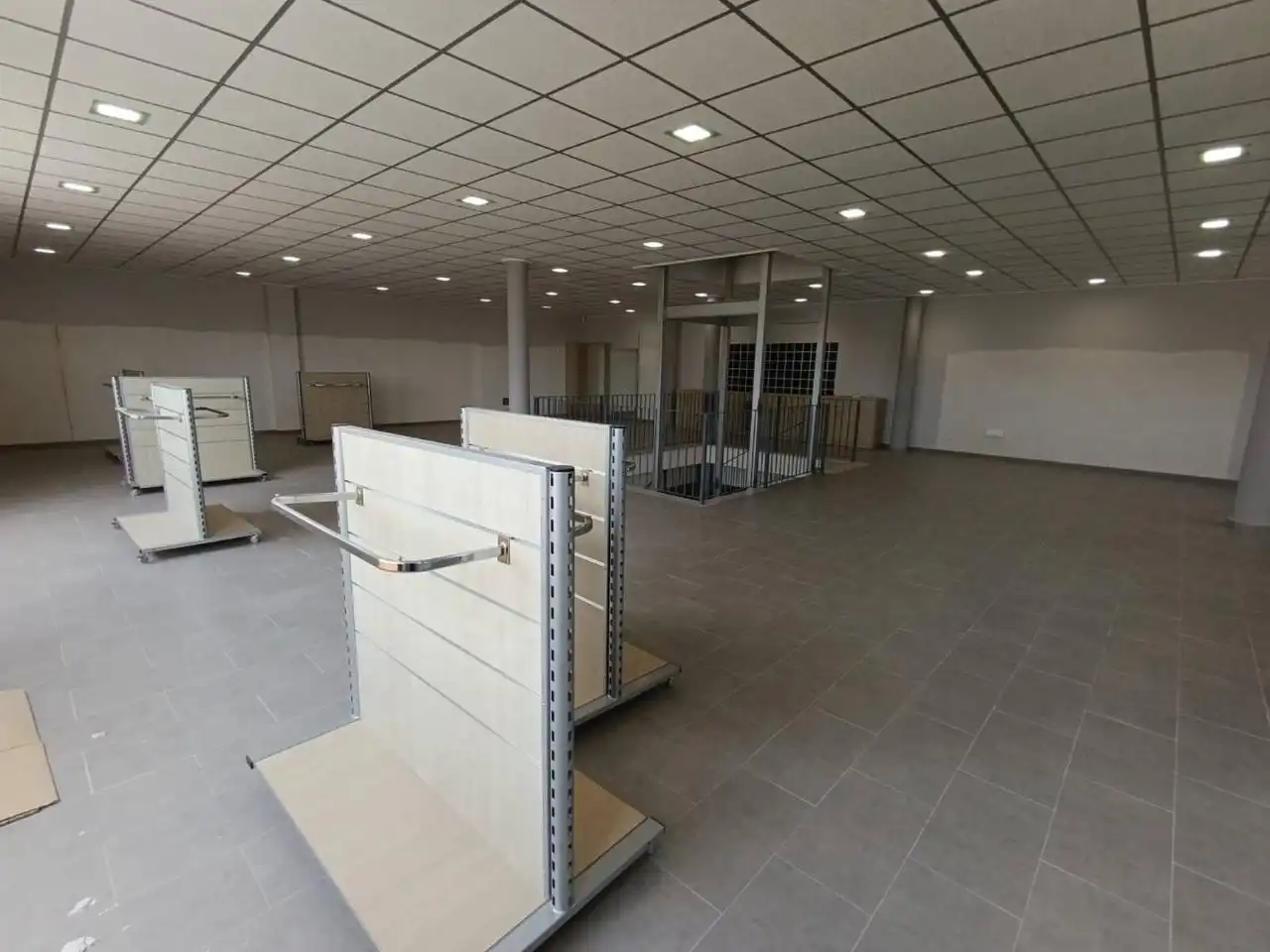 Industriegebäude zum Verkauf in Calle Peral, imagen 16
