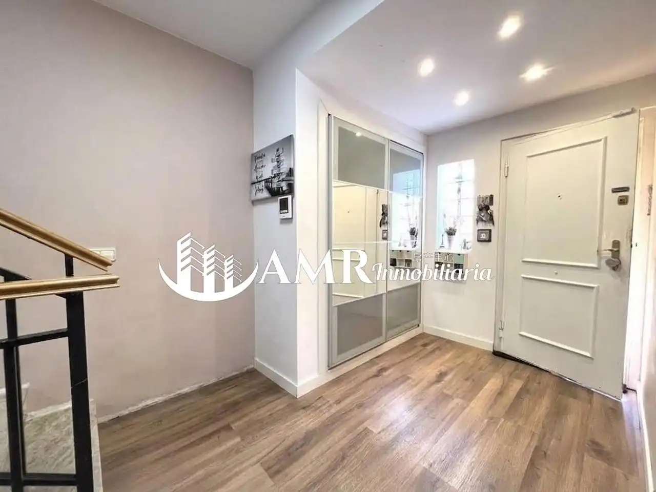 Casa adosada en venta en Seseña con Aire acondicionado, Calefacción y Jardín privado