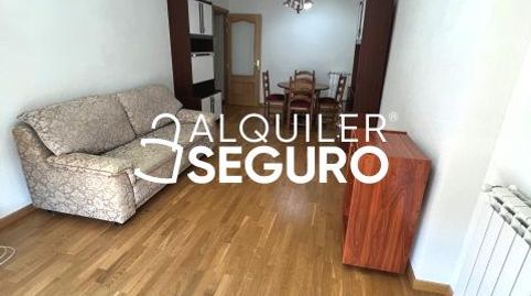 Foto 3 de Piso de alquiler en Carolina Coronado, Centro, Parla