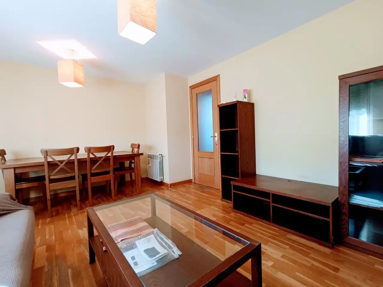 Sala de estar de Piso de alquiler en Madrid con Aire acondicionado, Calefacción y Amueblado