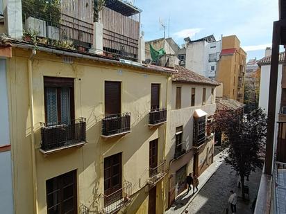 Exterior view of Apartment to rent in  Granada Capital  with Balcony