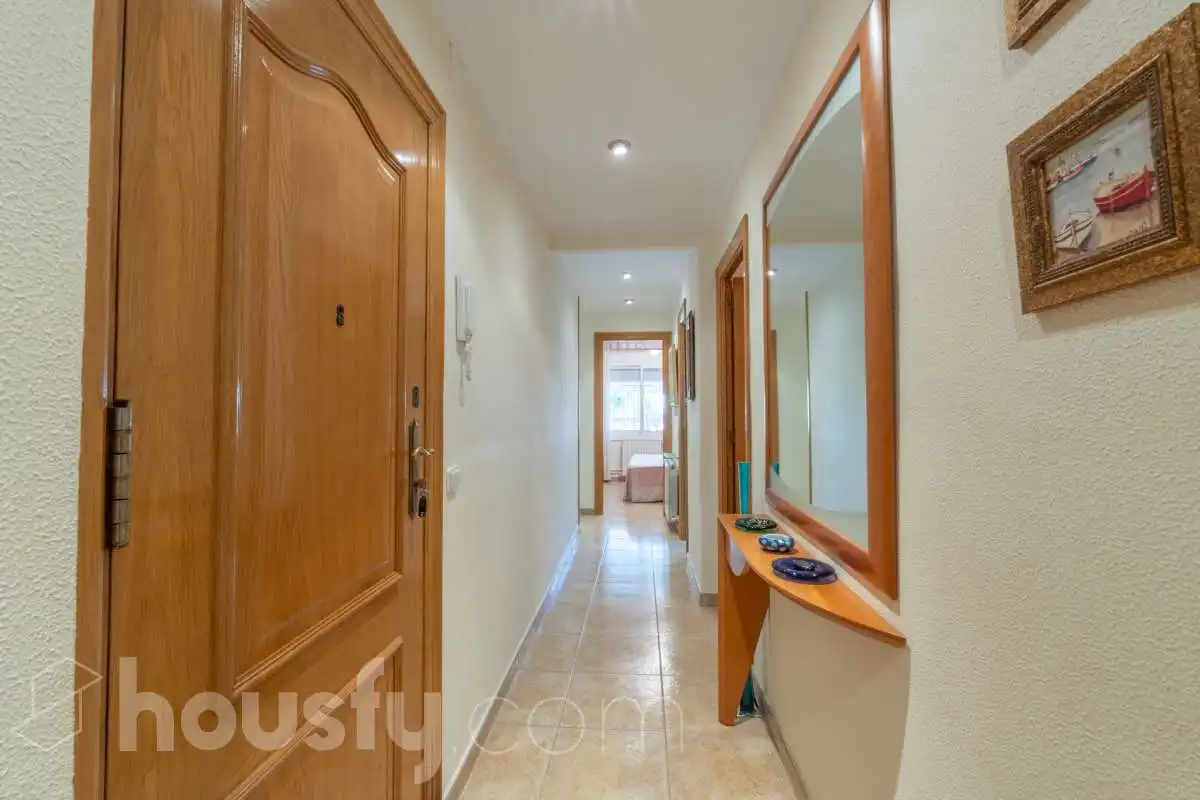 Planta baja en venta en Vilanova i la Geltrú con Aire acondicionado, Calefacción y Terraza