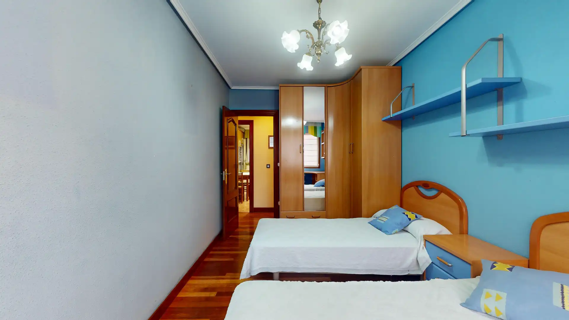 Schlafzimmer von Wohnung zum Verkauf in Barakaldo  mit Heizung und Balkon