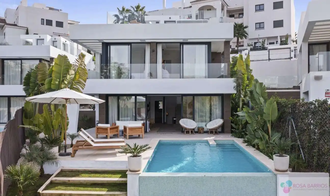 Villa con piscina in vendita a Selwo, imagen 13
