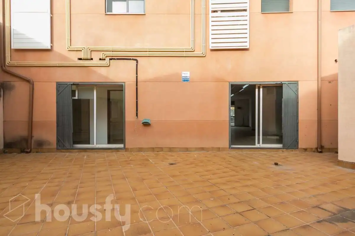 Commercial properties for sale in Passeig, Poble - Casc Antic