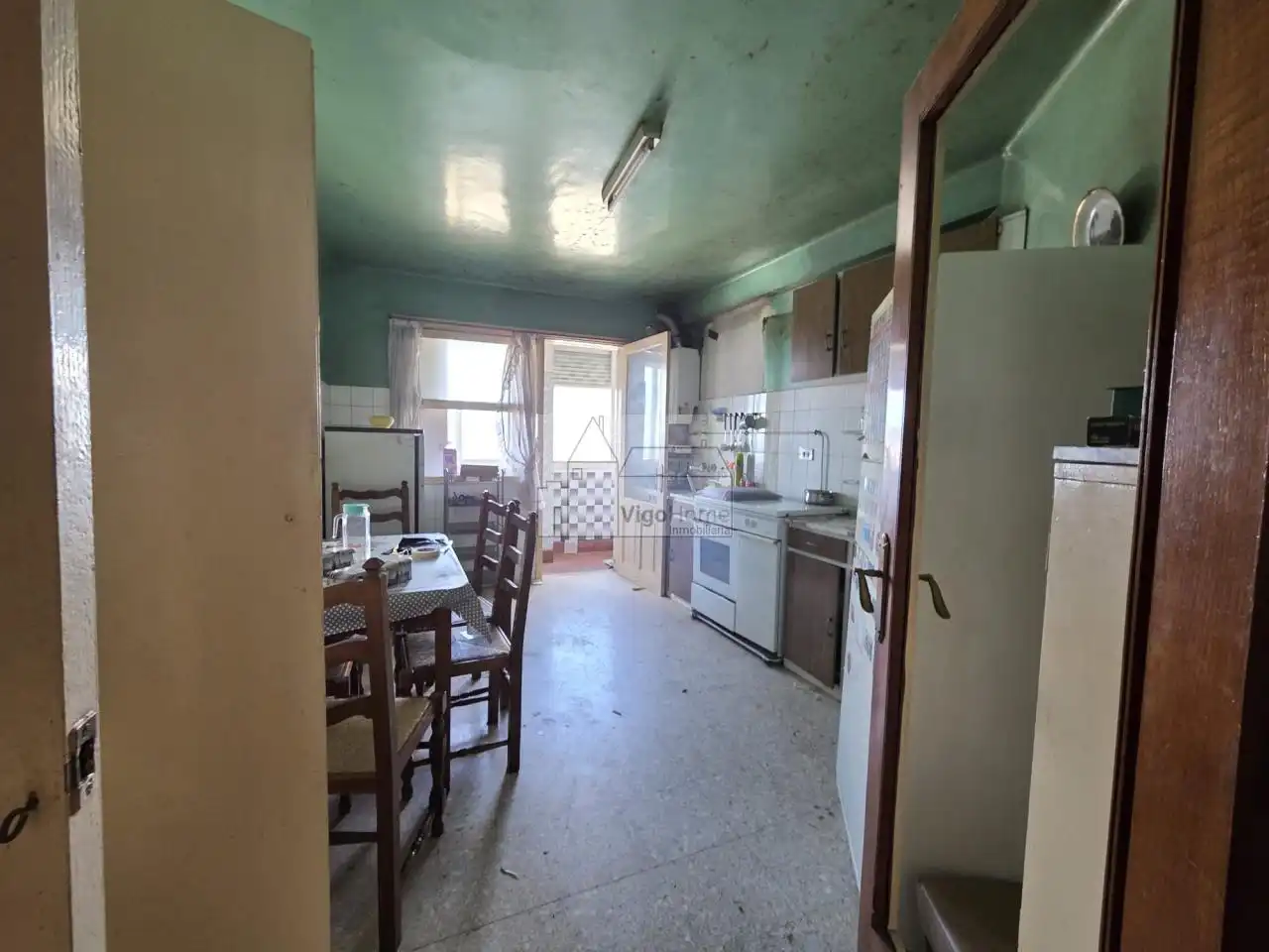 Küche von Wohnung zum Verkauf in Vigo  mit Terrasse und Balkon