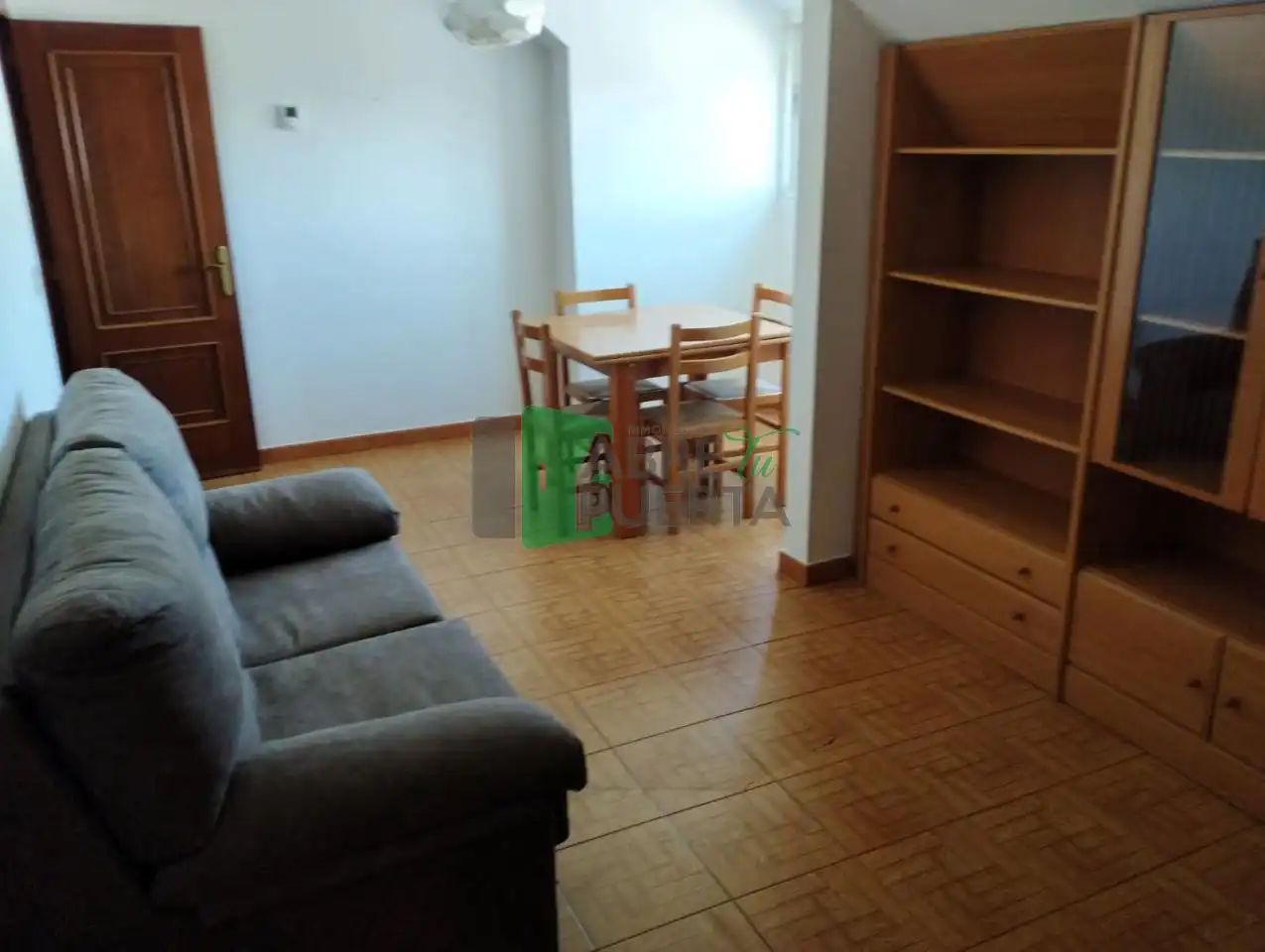 Wohnzimmer von Dachboden zum Verkauf in A Pobra de Trives  mit Heizung, Parkett und Möbliert