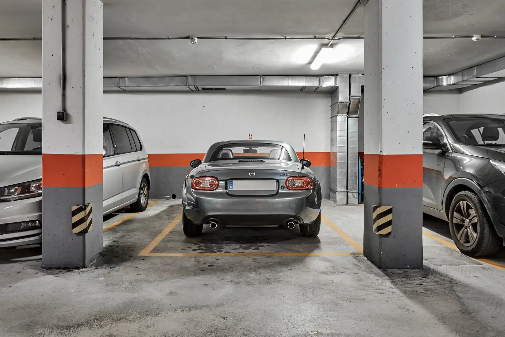 Parking de Ático en venta en A Coruña Capital  con Calefacción, Parquet y Terraza