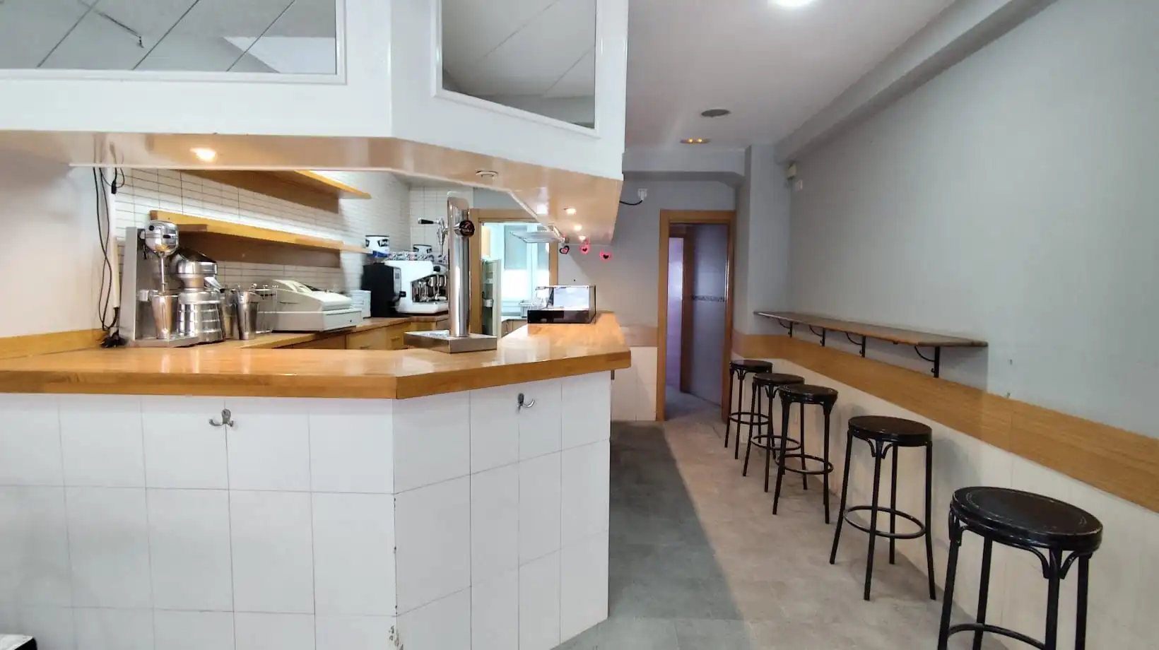 Local comercial en venda a Txabarri - La Unión - Vista Alegre, imagen 3