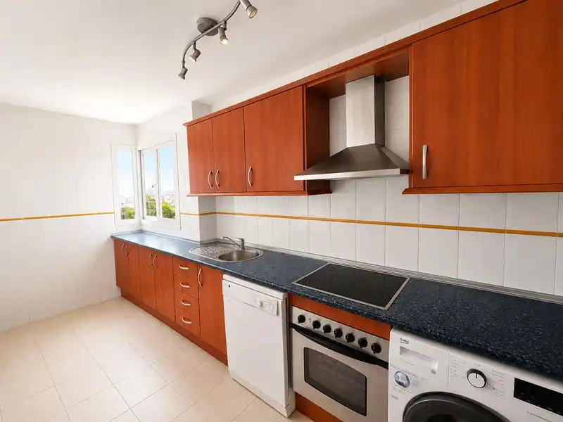 Piso con piscina en venta en El Castillo, imagen 4
