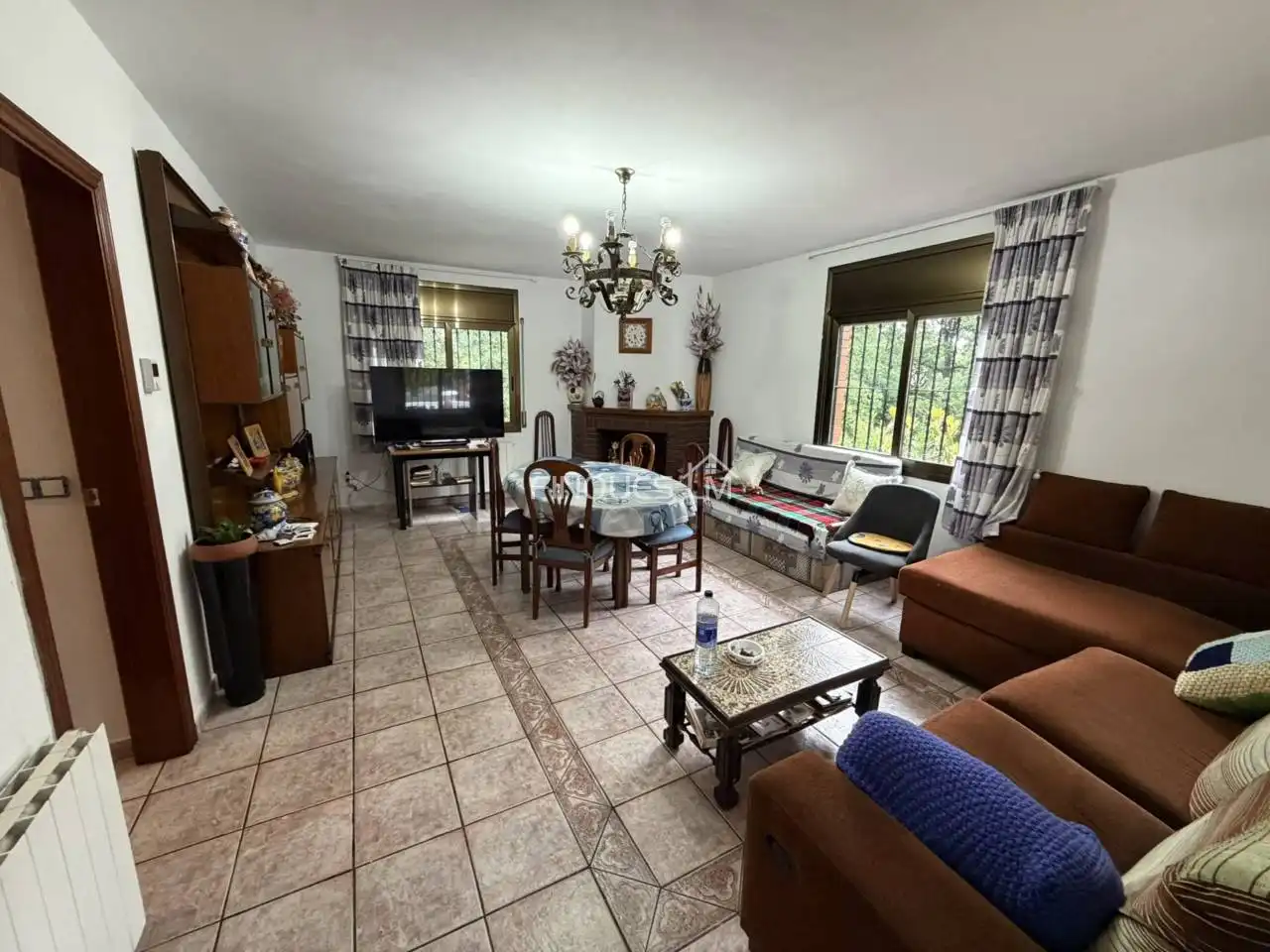 Sala d'estar de Casa o xalet en venda en Maçanet de la Selva amb Calefacció, Jardí privat i Terrassa