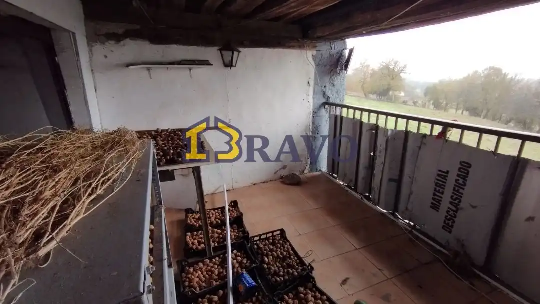 Casa o xalet en venda en Valle de Losa amb Jardí privat i Terrassa