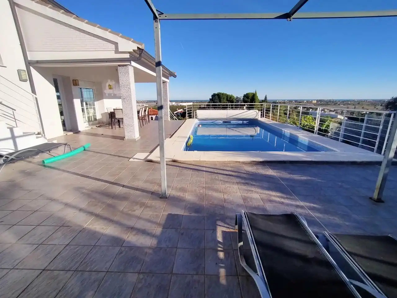 Piscina de Casa o chalet en venta en Oliva con Aire acondicionado, Jardín privado y Terraza