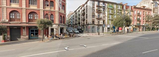 Local comercial en Alquiler en Calle Santa Lucía en Puerto Chico