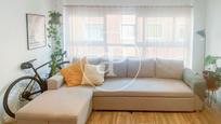 Living room of Flat for sale in  Barcelona Capital  with Air Conditioner, Heating and Furnished