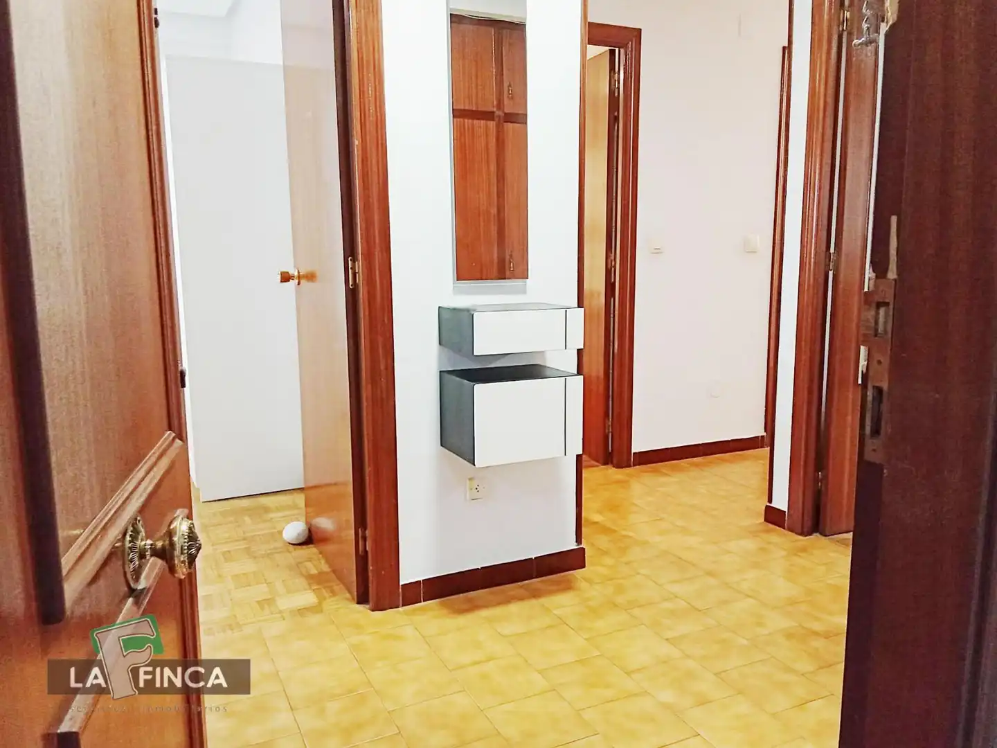 Pis de lloguer en Oviedo  amb Calefacció, Parquet i Terrassa