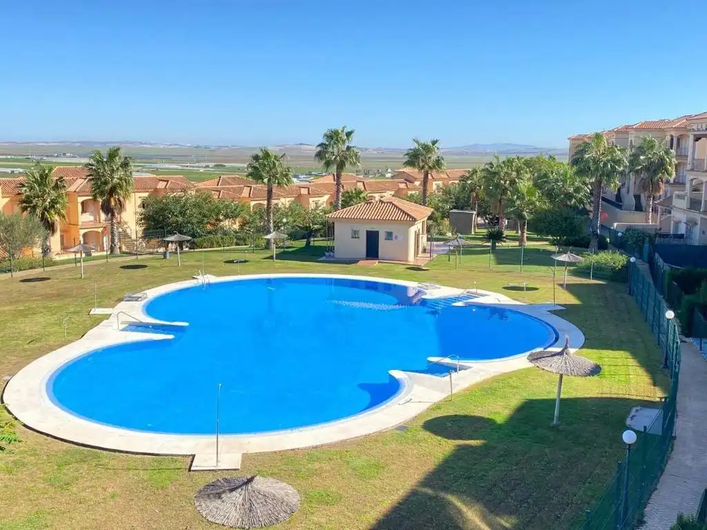 Swimming pool of Houses for rent in Sanlúcar de Barrameda