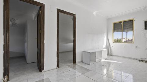 Foto 5 de Piso en venta en C. Paulo Orosio, Amate,  Sevilla Capital