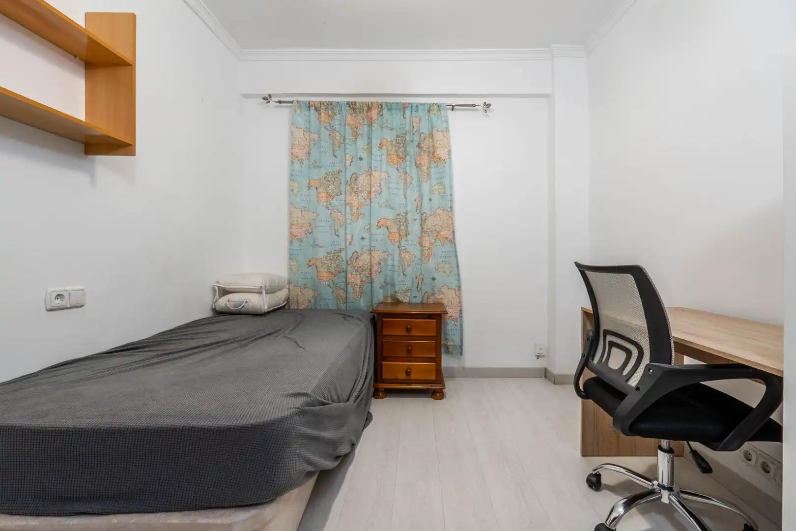 Appartamento con ascensore in vendita a Calle ANGEL BARRIOS 8, imagen 32