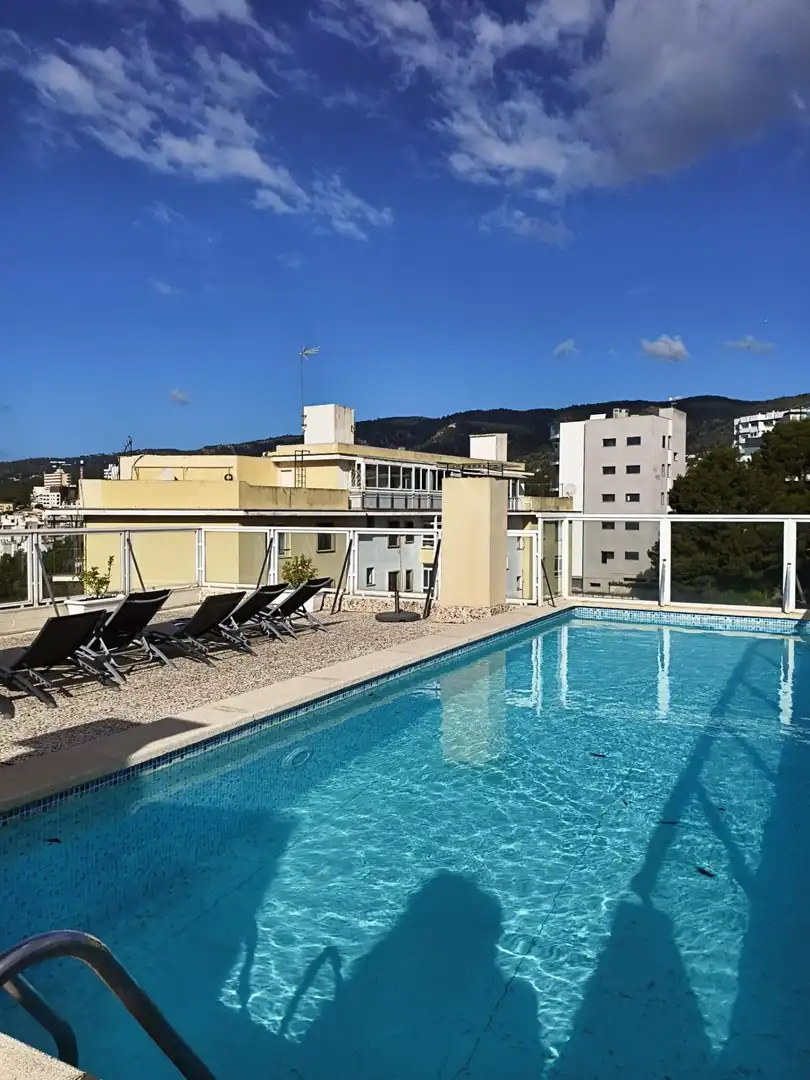 Swimming pool of Attic for rent in  Palma de Mallorca  with Air Conditioner, Terrace and Storage room