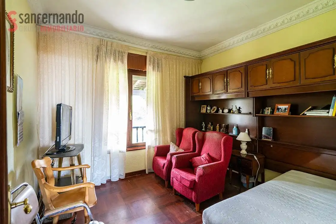Sala de estar de Casa o chalet en venta en Reocín con Calefacción y Jardín privado