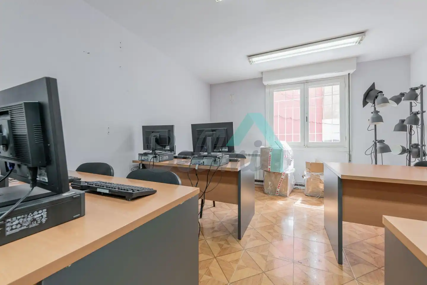 Büro mit Aufzug zur Miete in Uría, imagen 39
