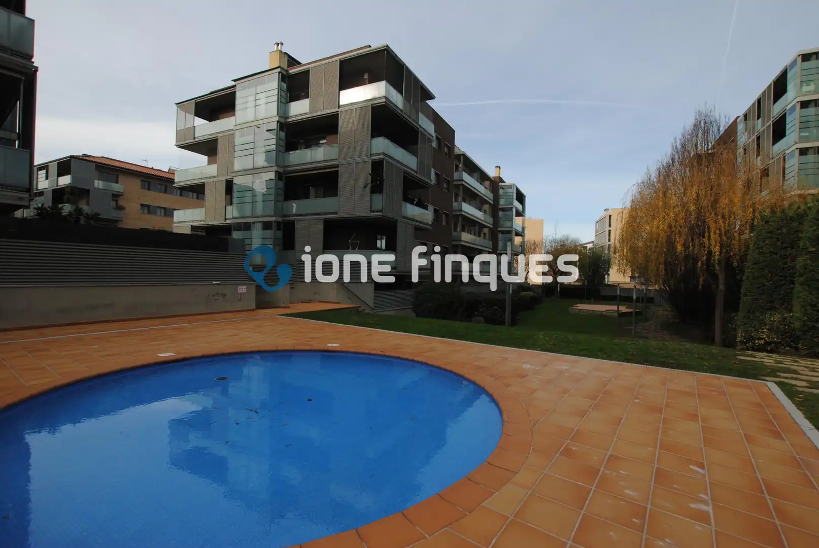 Schwimmbecken von Wohnung zum Verkauf in Sant Cugat del Vallès mit Heizung, Privatgarten und Terrasse