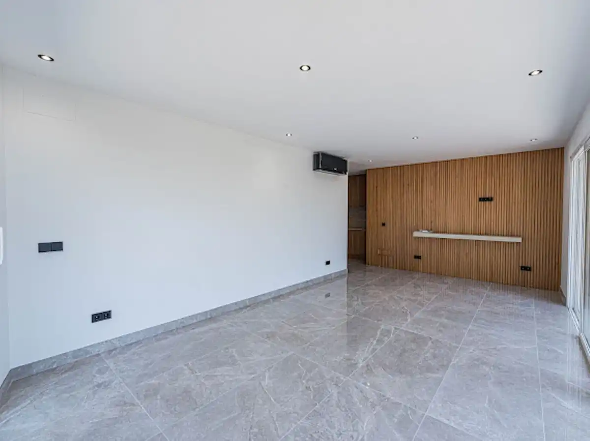 Casa adosada en venta en Benahavís con Aire acondicionado, Terraza y Trastero