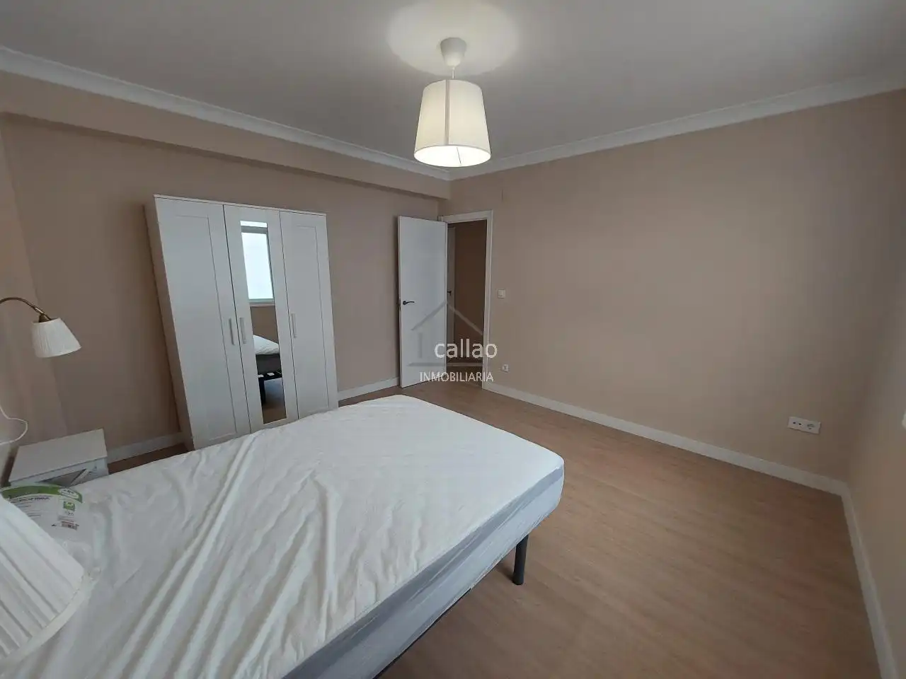 Bedroom of Flat for rent in Ferrol