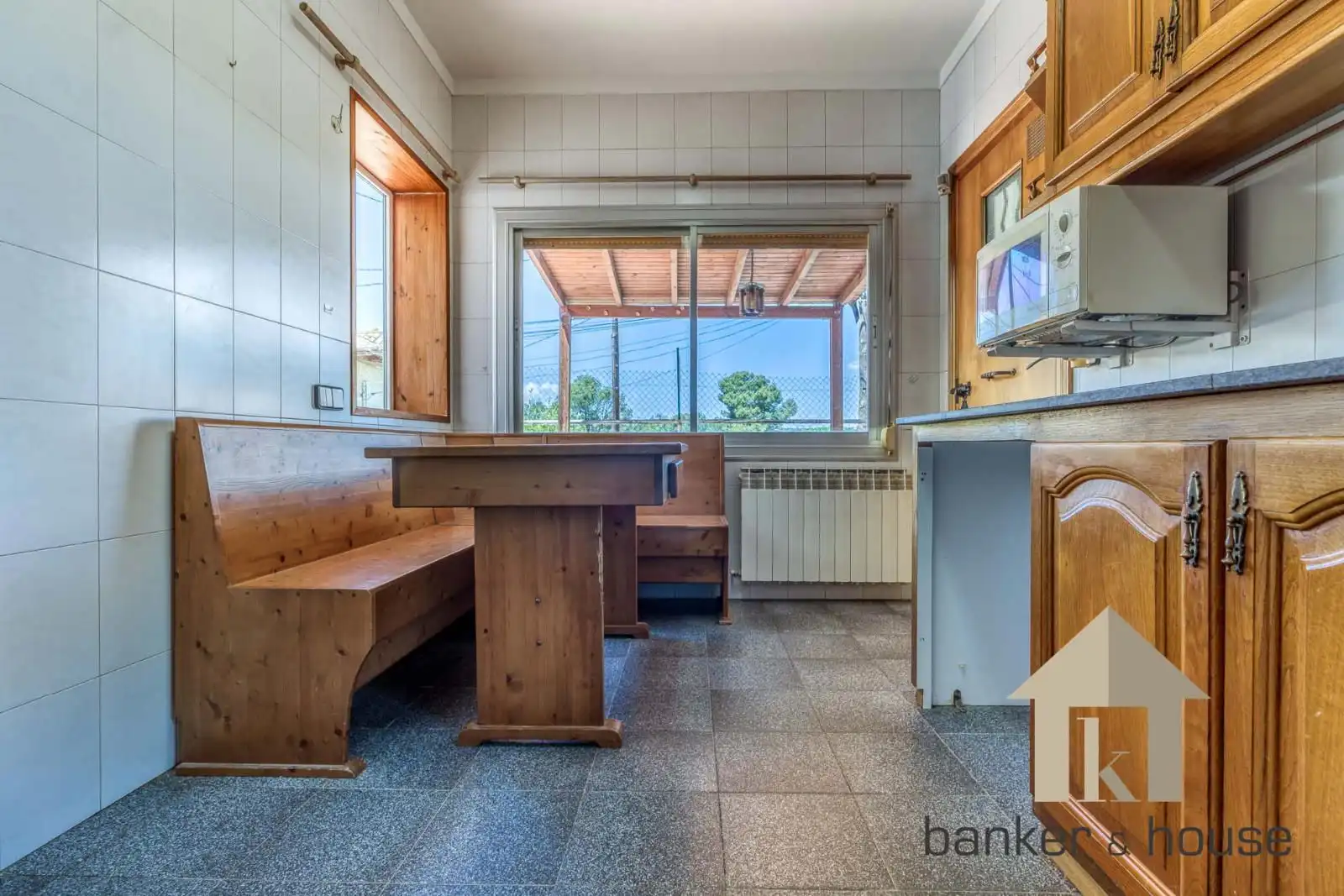 Küche von Haus oder Chalet zum Verkauf in Cerdanyola del Vallès mit Heizung, Parkett und Terrasse