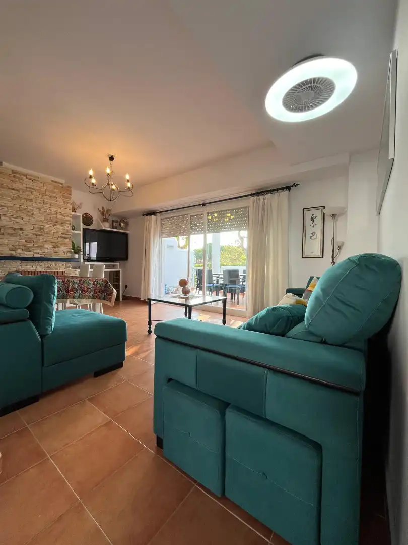 Sala d'estar de Casa o xalet en venda en Islantilla amb Terrassa, Traster i Rentadora