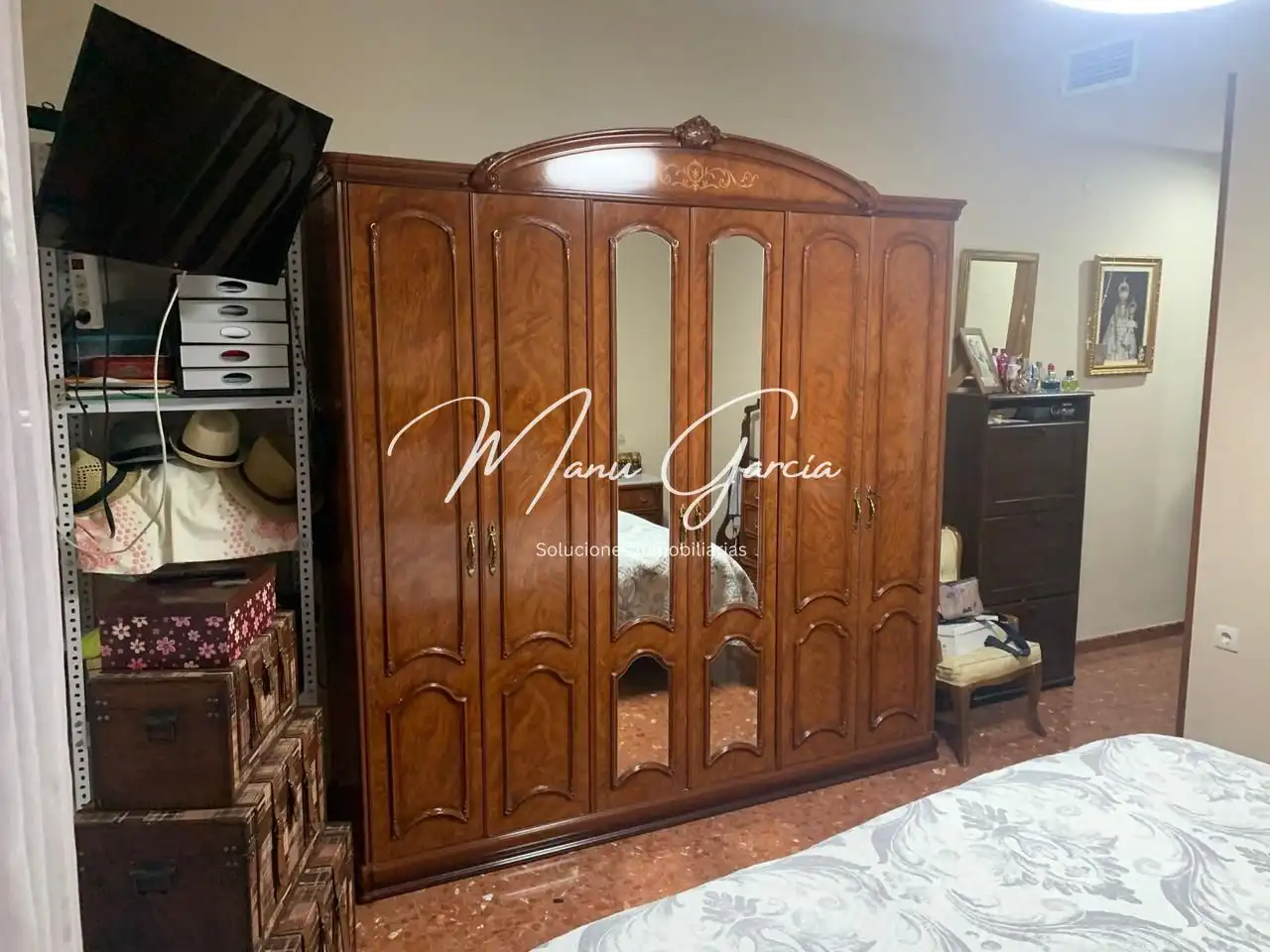 Habitación de Planta baja en venta en Lucena con Aire acondicionado, Trastero y Amueblado