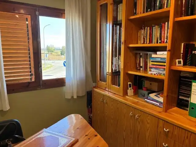 Habitación de Casa o chalet en venta en Miralcamp, Lleida