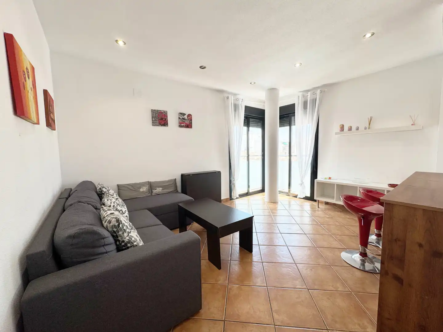 Appartamento con terrazza in vendita a Calle Falcón