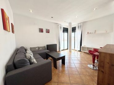 Wohnung mit Balkon zum Verkauf in Calle Falcón