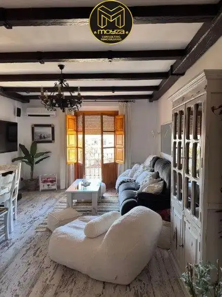 Pis amb terrassa en venda a Valdepeñas de Jaén