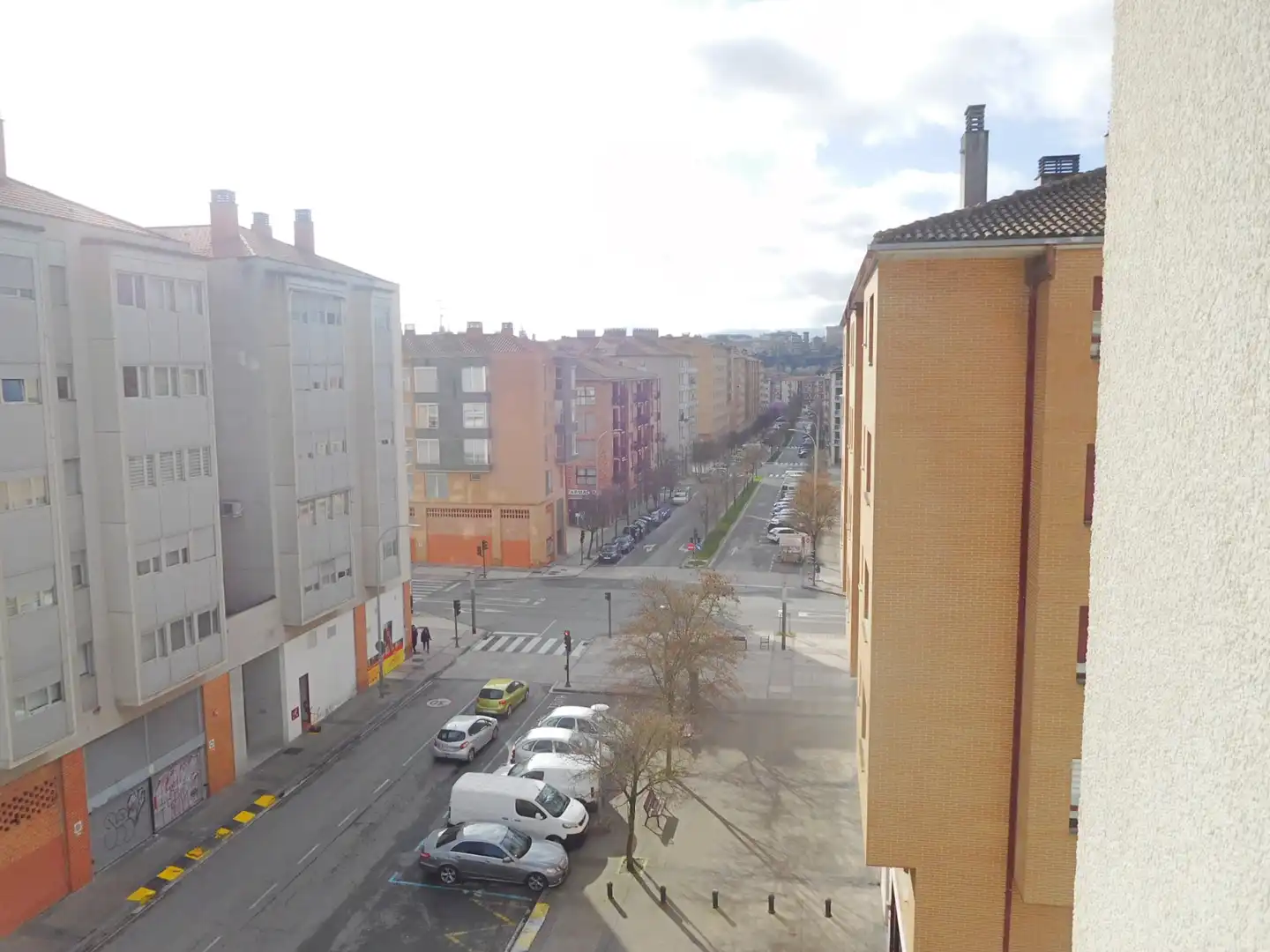 Flat for sale in Travesía Ave María, Rochapea