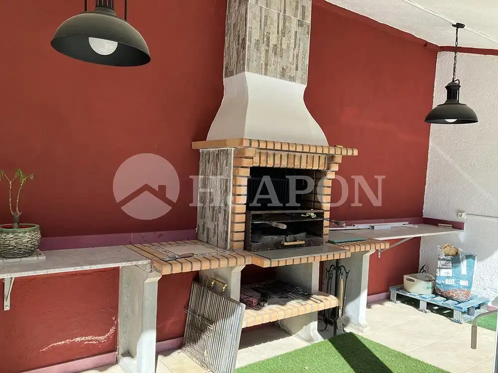 Casa o xalet en venda en Badalona amb Calefacció, Jardí privat i Traster