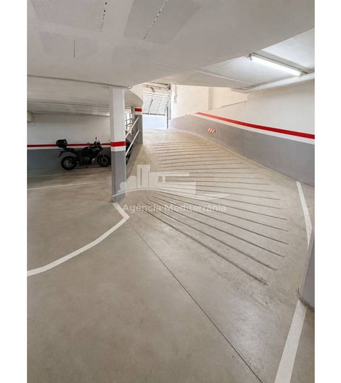 Foto 2 von Garage zum Verkauf in Calle Prosperidad, Centre, Palamós