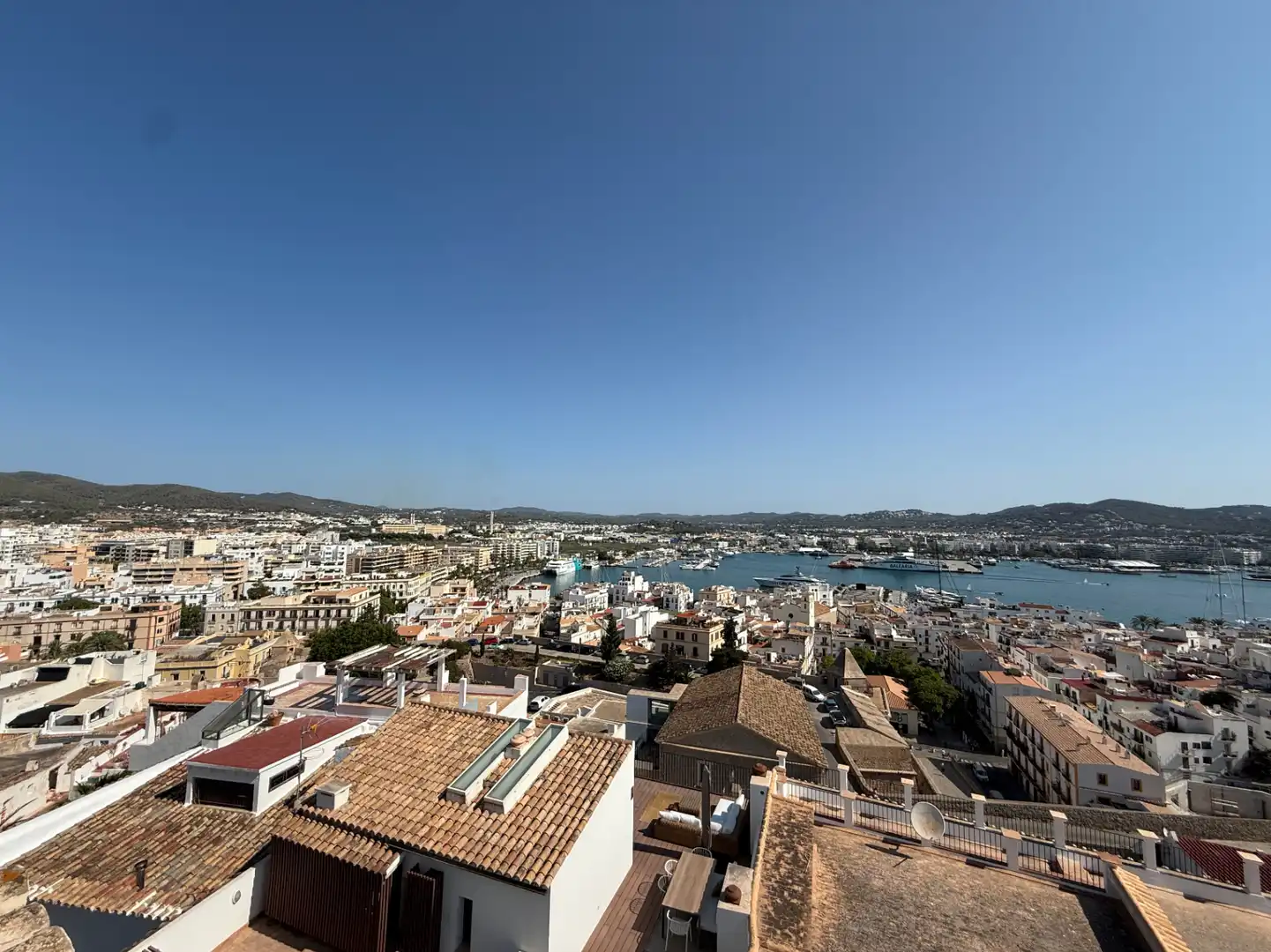 Vista exterior de Apartament en venda en Eivissa amb Aire condicionat, Calefacció i Terrassa