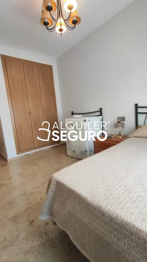 Bedroom of Flat for rent in Torrent  with Air Conditioner, Terrace and Storage room